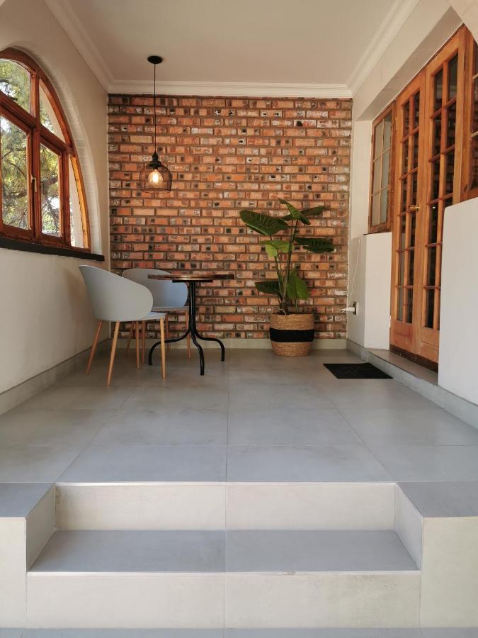 Guest Suites On Connor Bloemfontein Esterno foto