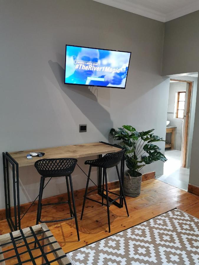 Guest Suites On Connor Bloemfontein Esterno foto