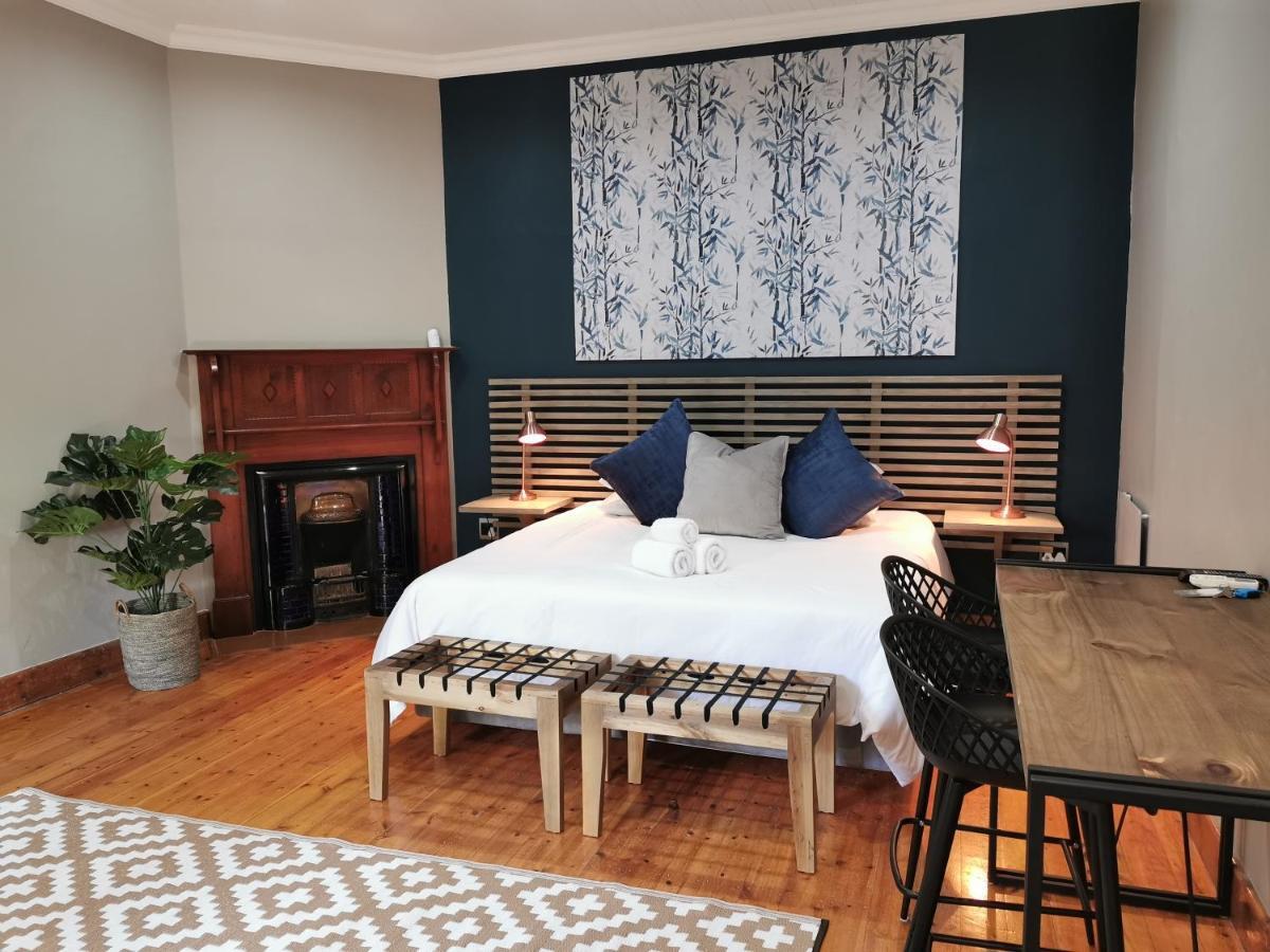 Guest Suites On Connor Bloemfontein Esterno foto