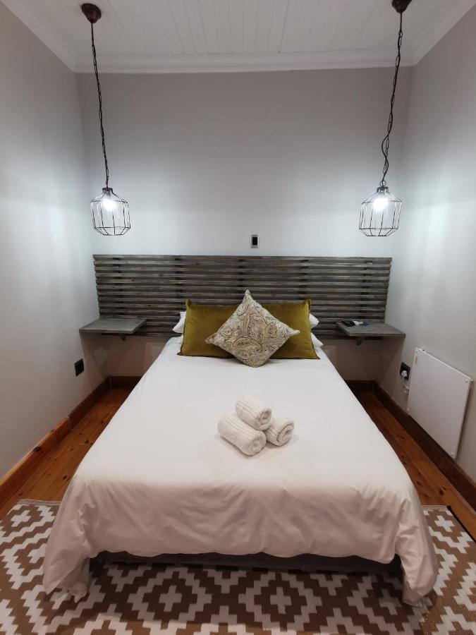 Guest Suites On Connor Bloemfontein Esterno foto